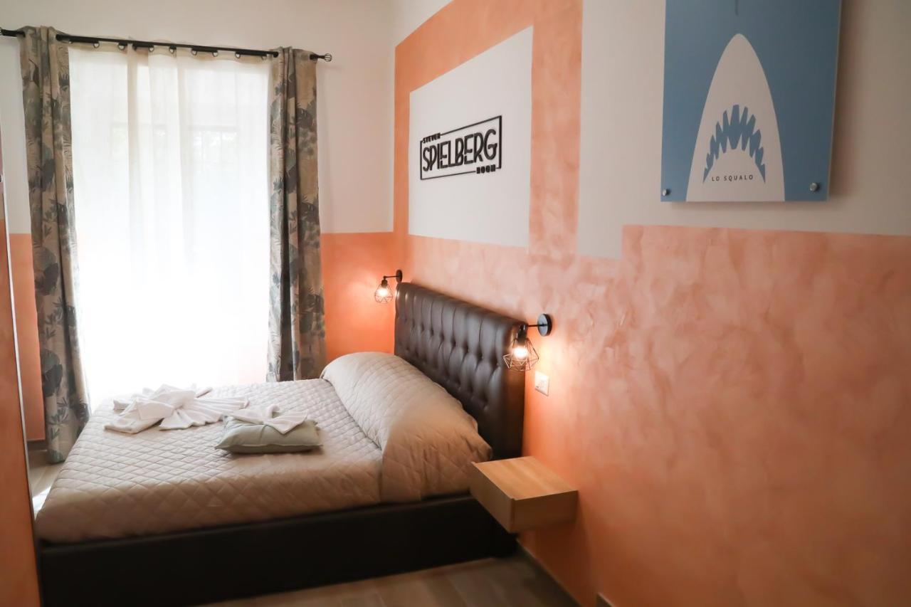 Cinemovie Guesthouse Rzym Zewnętrze zdjęcie