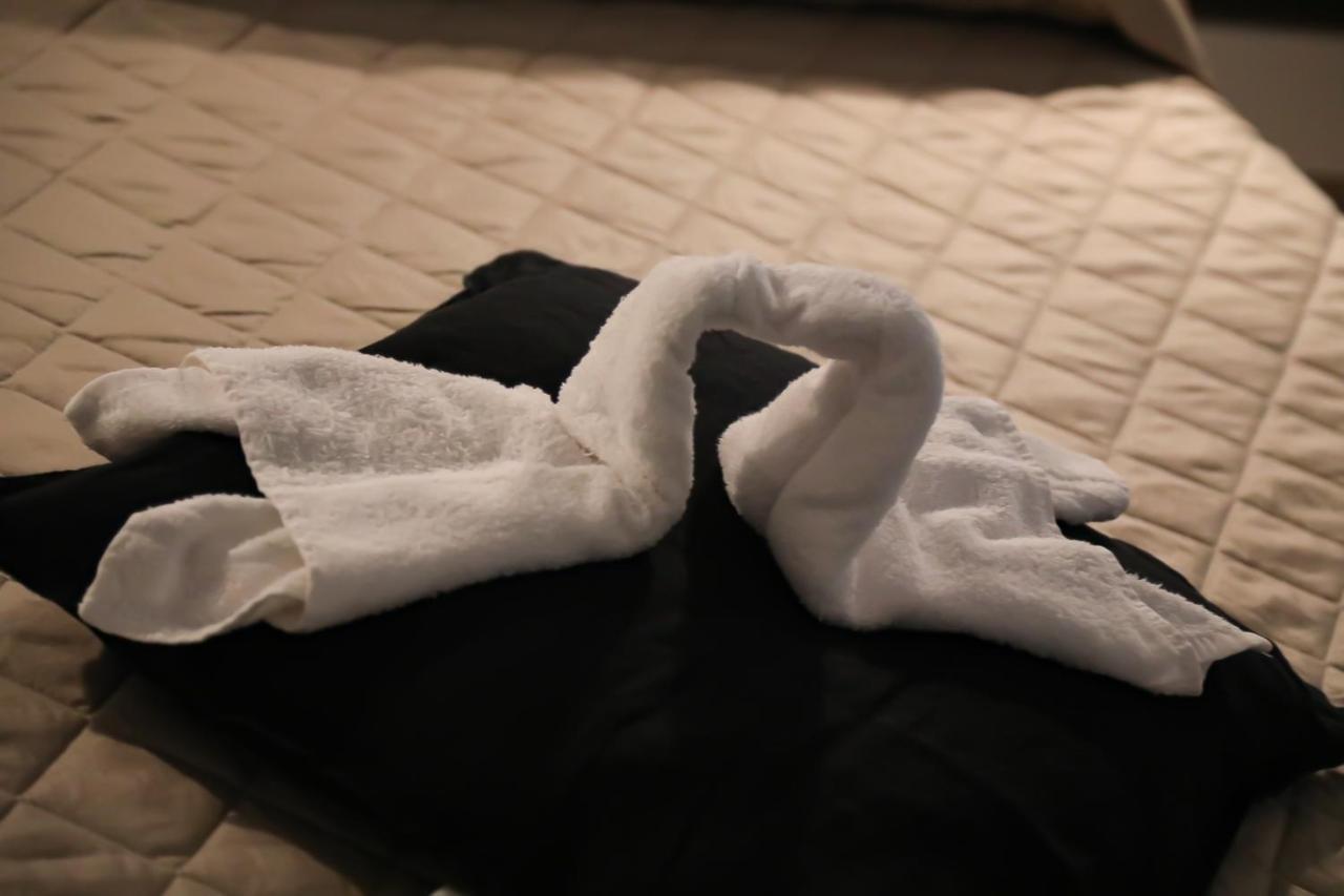 Cinemovie Guesthouse Rzym Zewnętrze zdjęcie